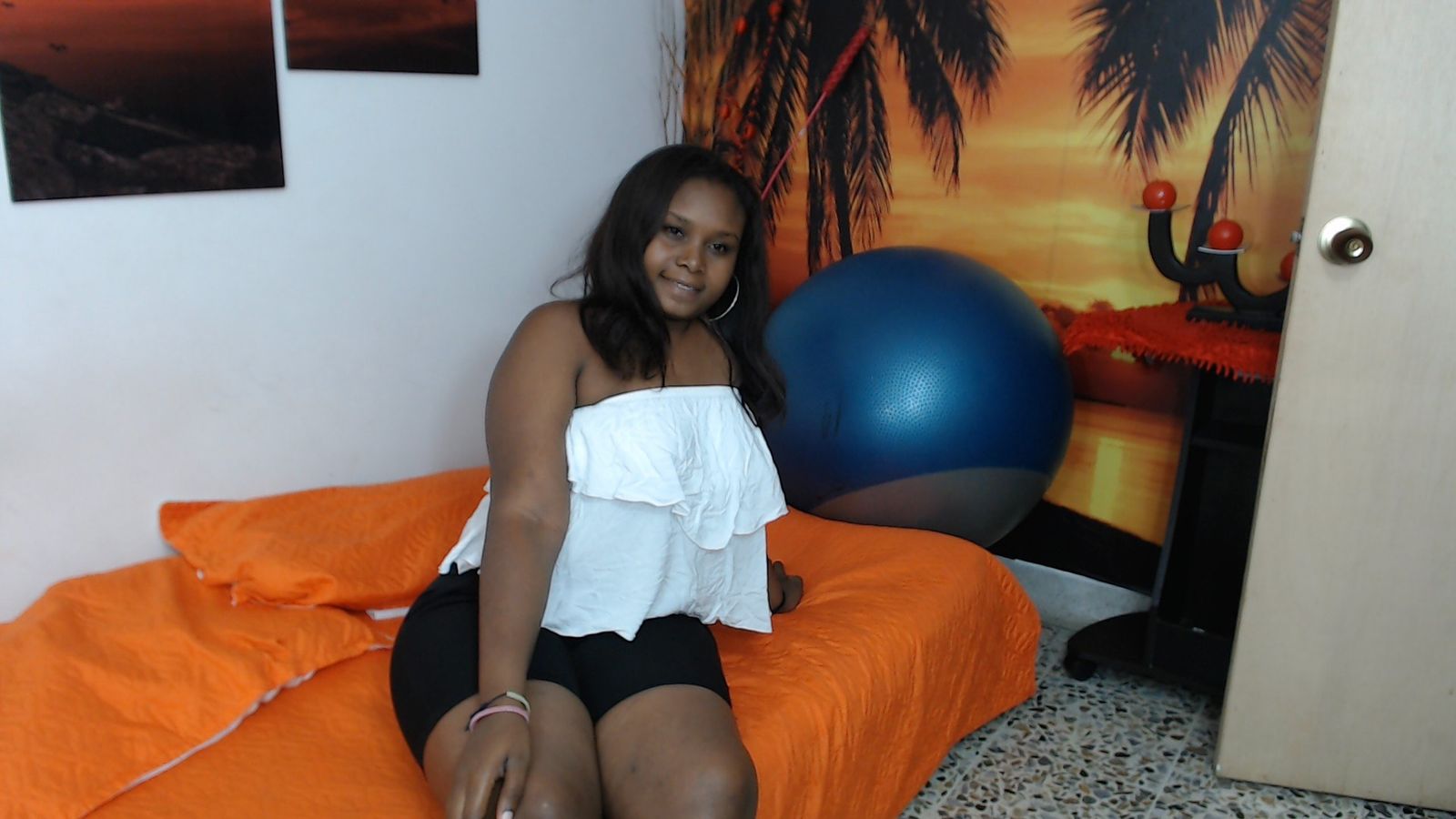 Live Ebony Cam