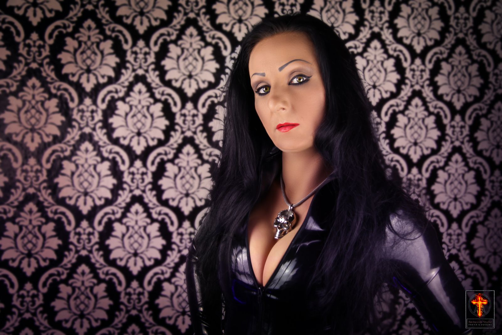 Mistress Luciana Skype Live Web Cam Show