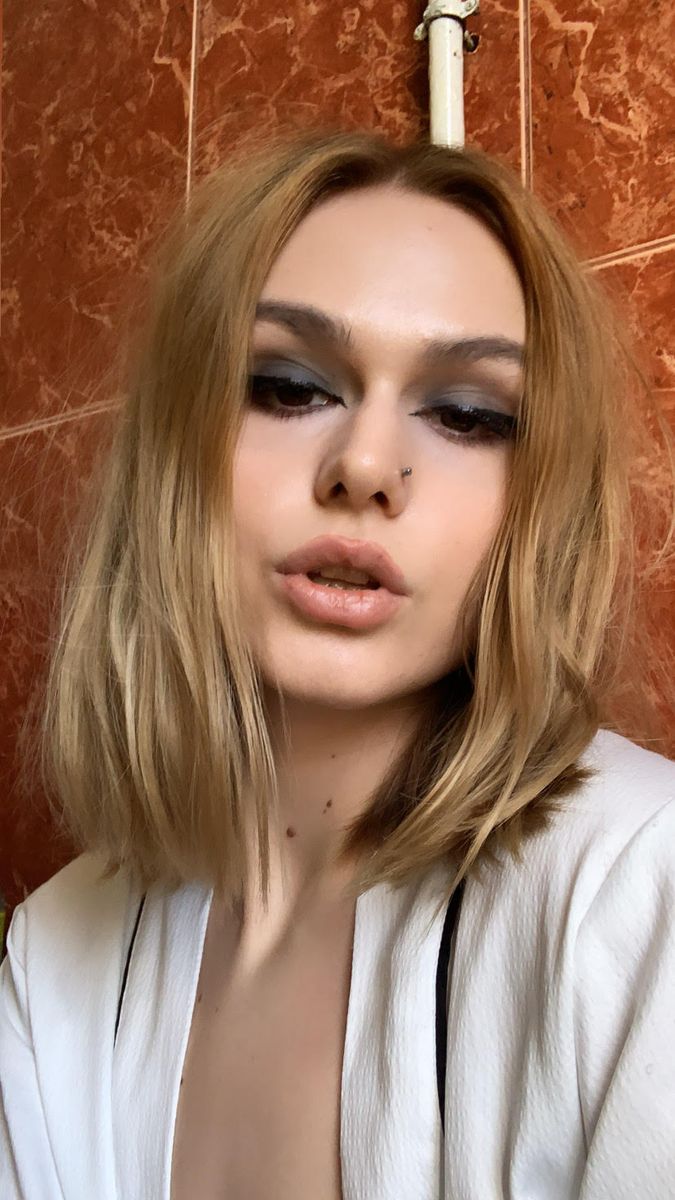TaylorNoir Skype - SkyPrivate Girl Profile & Live Cam Show SkyPrivate RU