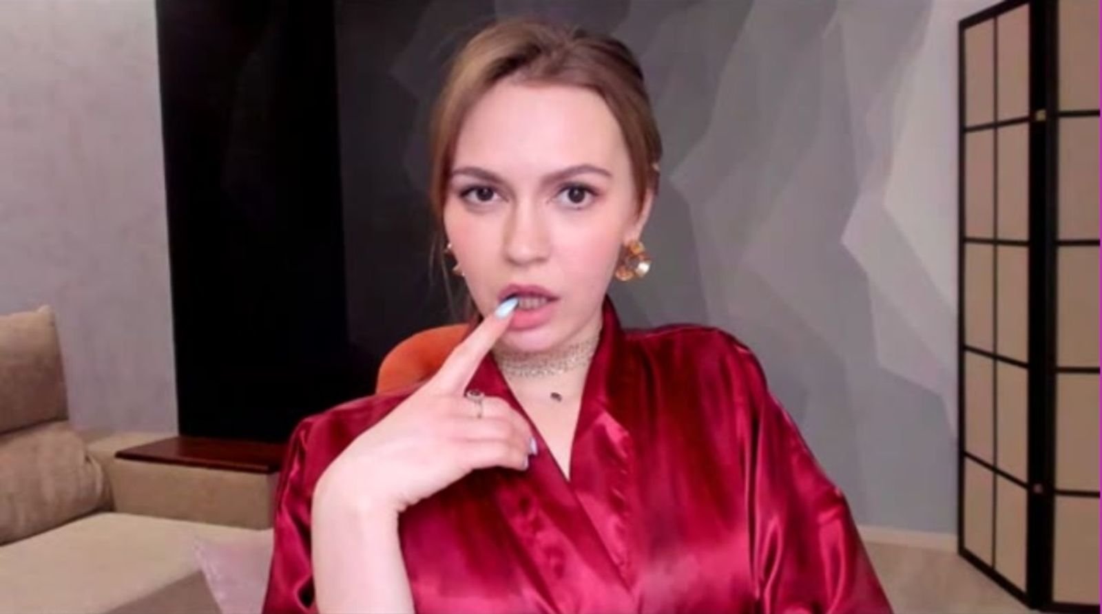 Skype live sex chat with Ksyusha