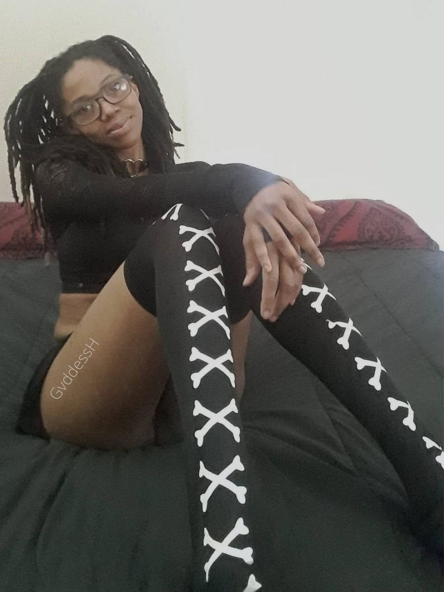 Skype live sex chat with Goddess Harley