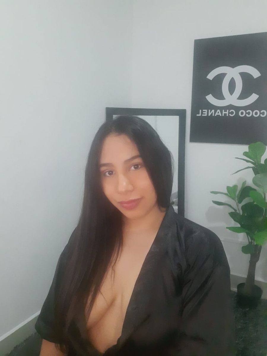 Sofia Lopez Skype - SkyPrivate Girl Profile & Live Cam Show SkyPrivate