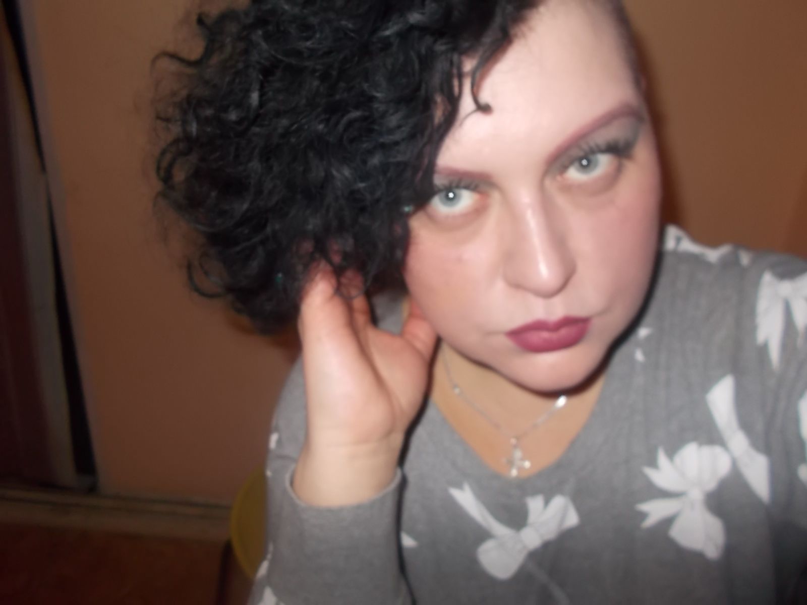 helen-dominatrix-live-cams-skype-teams-discord-telegram
