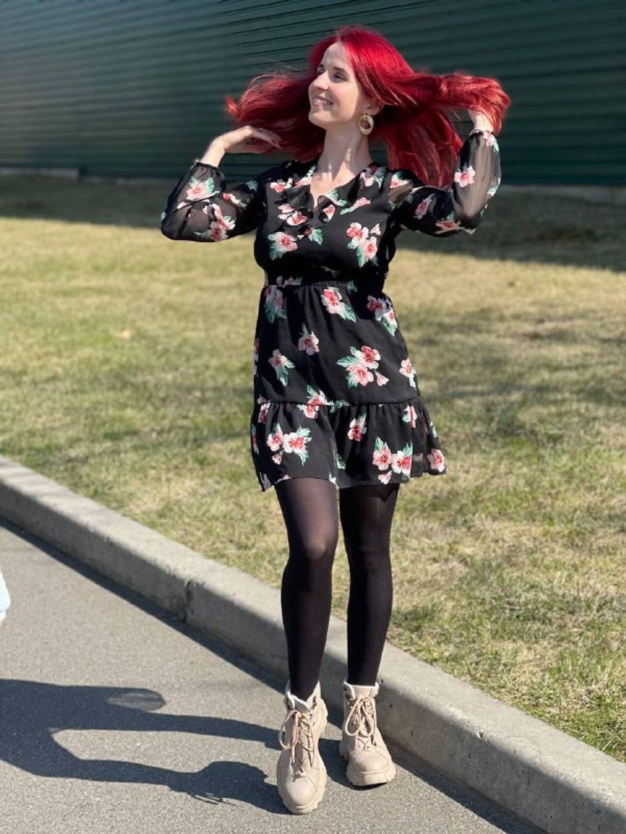 Snow White HUGE TITS