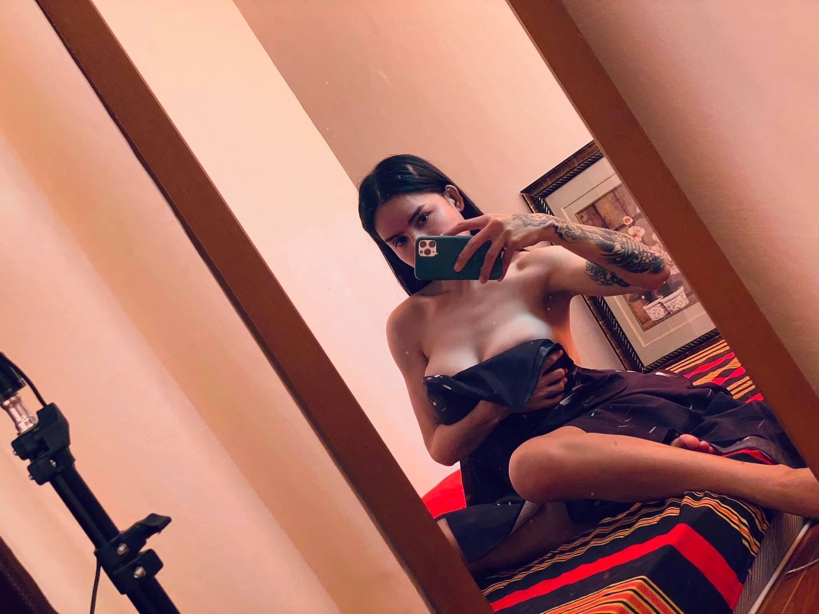Filipina_Ladyboy
