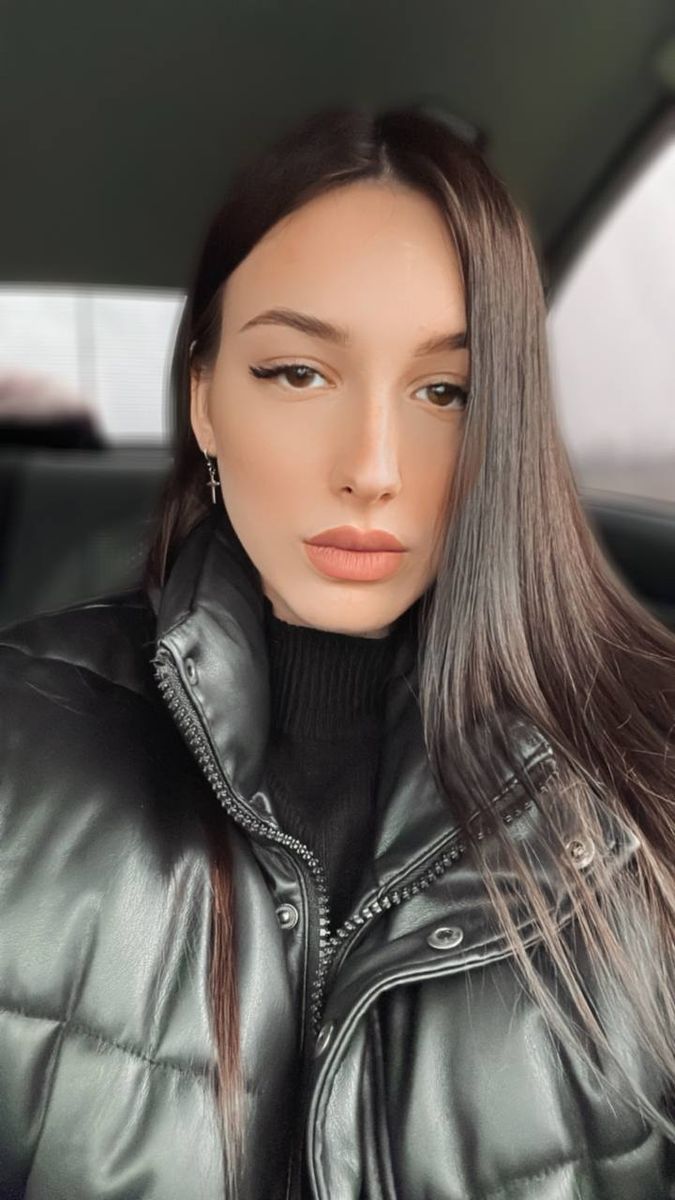 Shy_angel Skype - hotcams4u.com Girl Profile & Live Cam Show hotcams4u.com