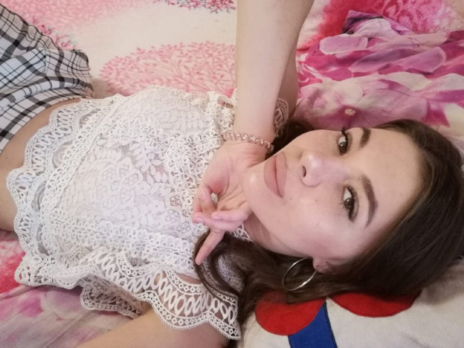 SkyPrivate live sex chat with leggy_beauty