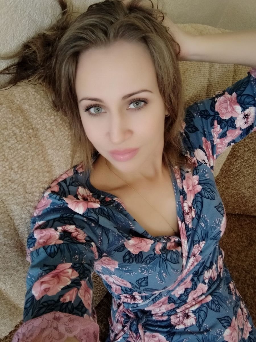 SkyPrivate live sex chat with Sweet buns
