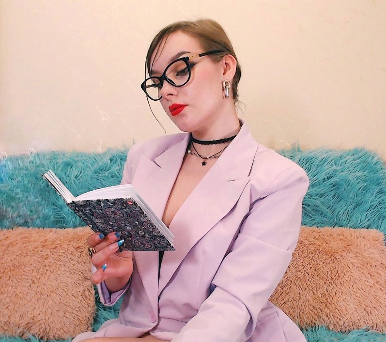 SkyPrivate live sex chat with Diona Delight