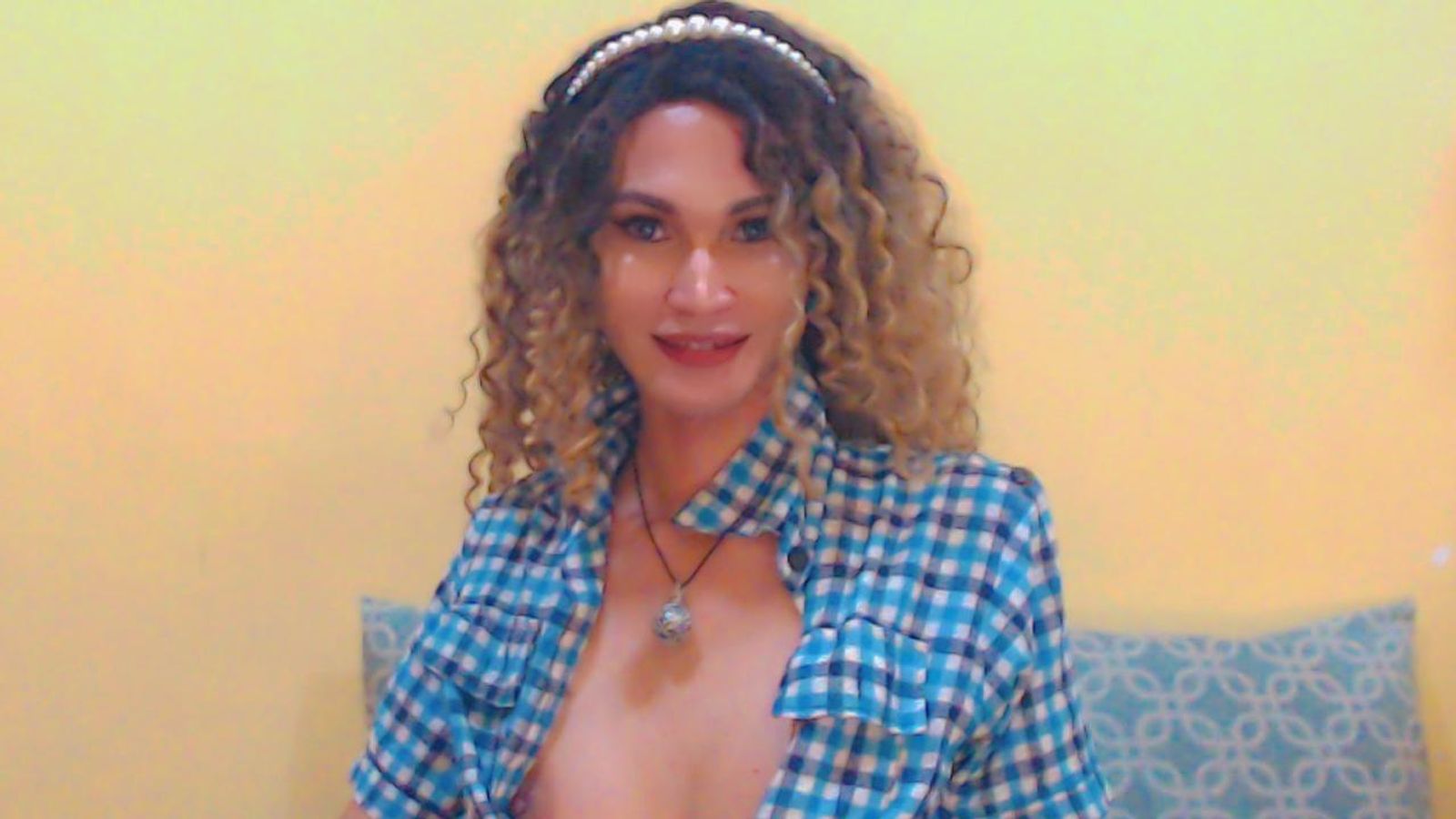 GORGEOUS_MZTRESSTS