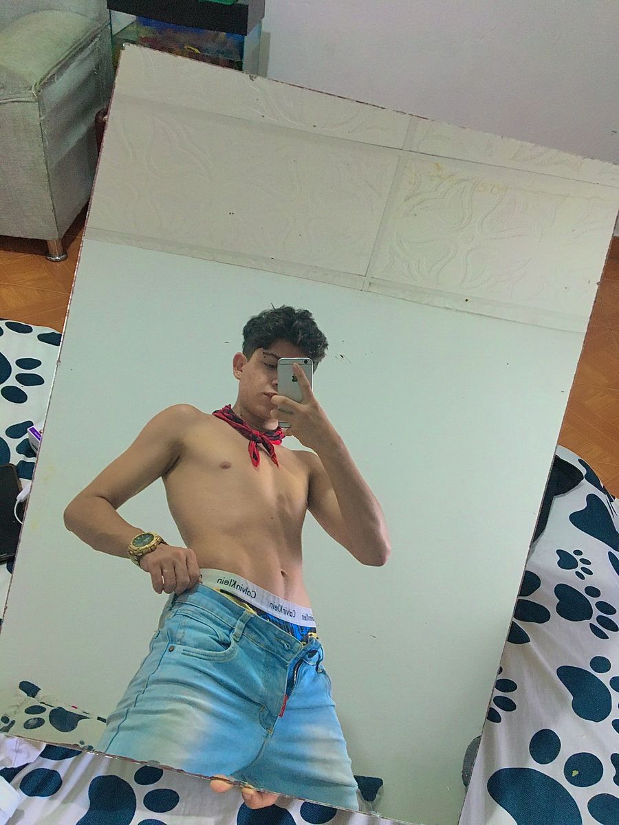 Skype live sex chat with Sebitas