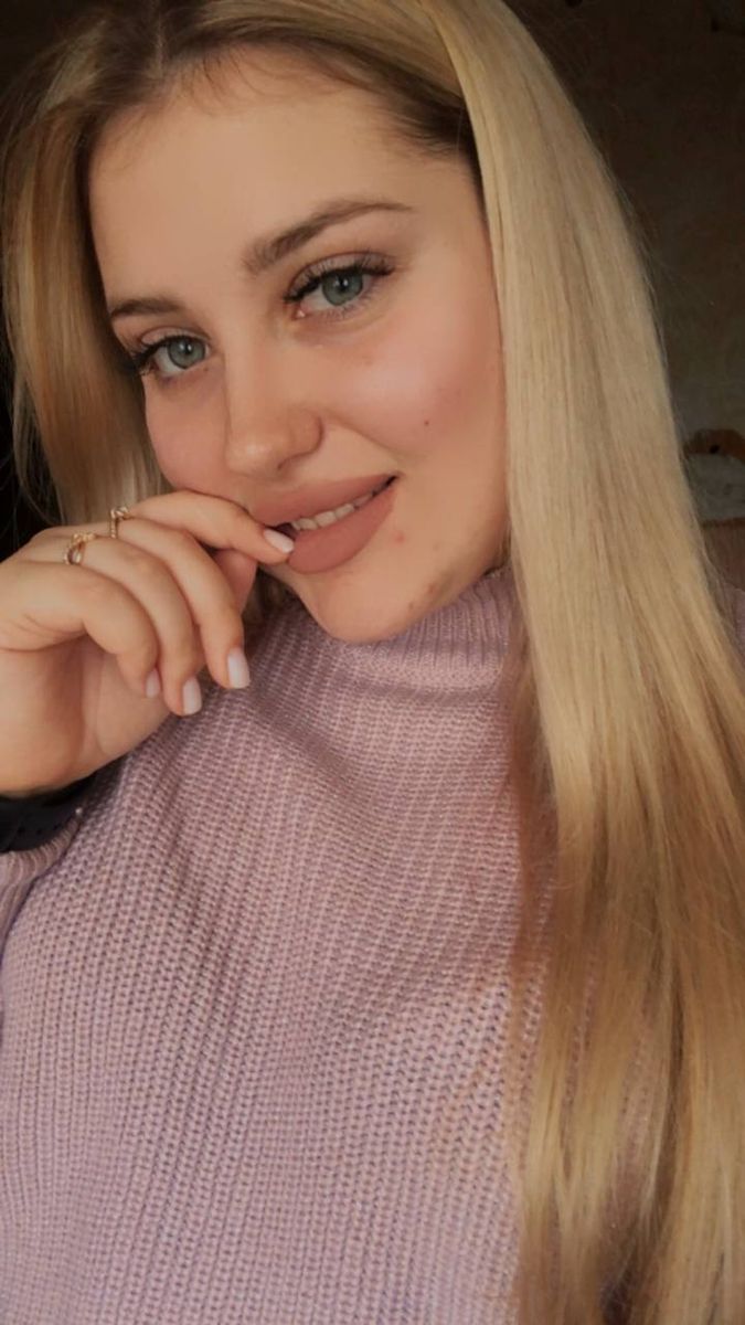 EllaNutella ️ Live Cams Skype, Teams, Discord & Telegram