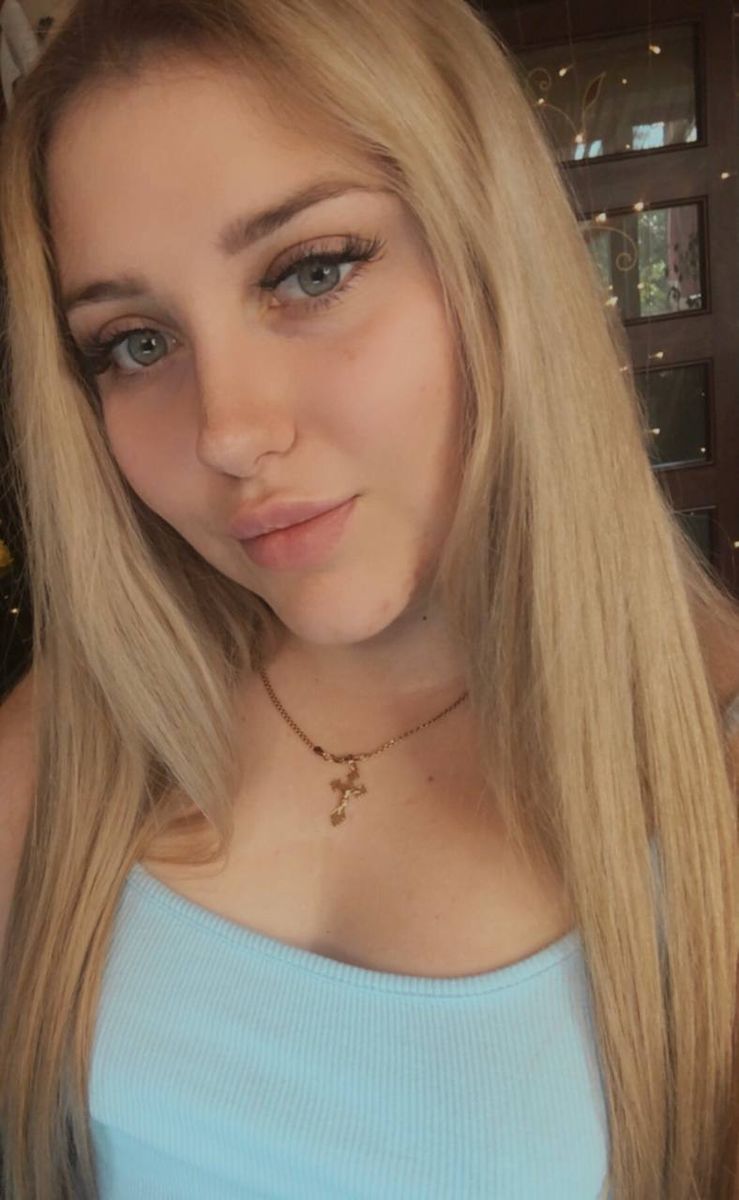 EllaNutella Skype - pvt.sexy Girl Profile & Live Cam Show pvt.sexy