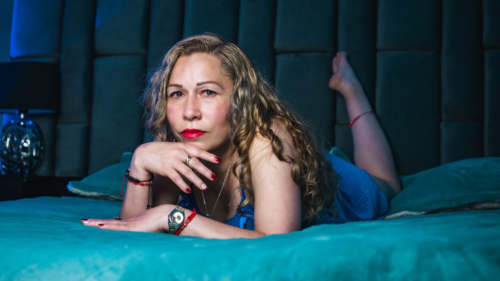 Model - RoseColins pussy 