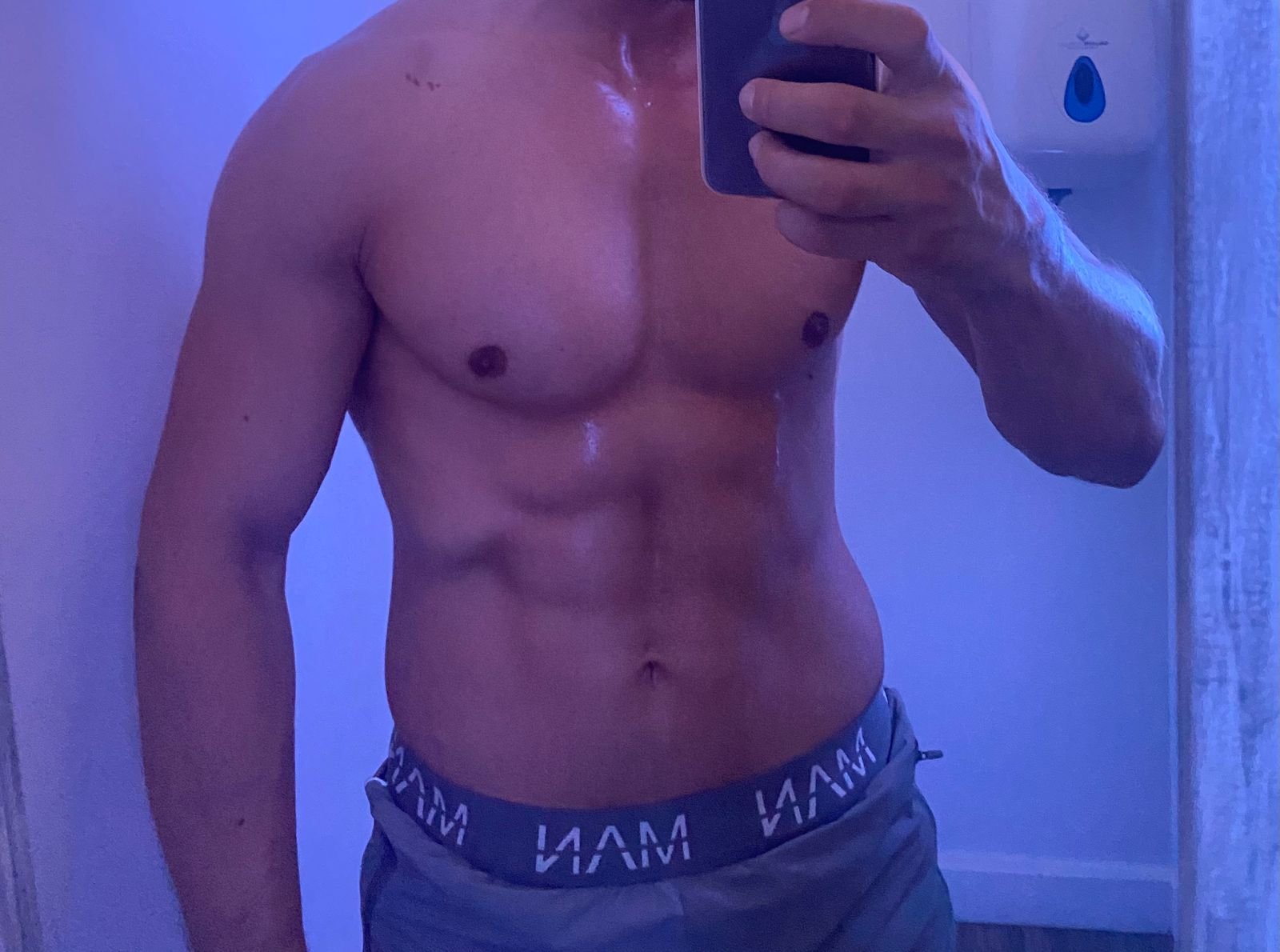 Skype live sex chat with fitman93