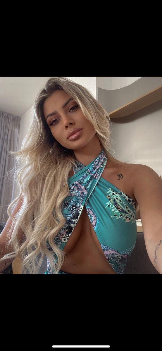 Tina Divine