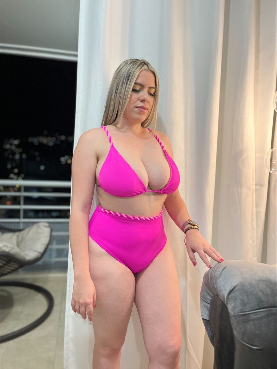 Nina Parker