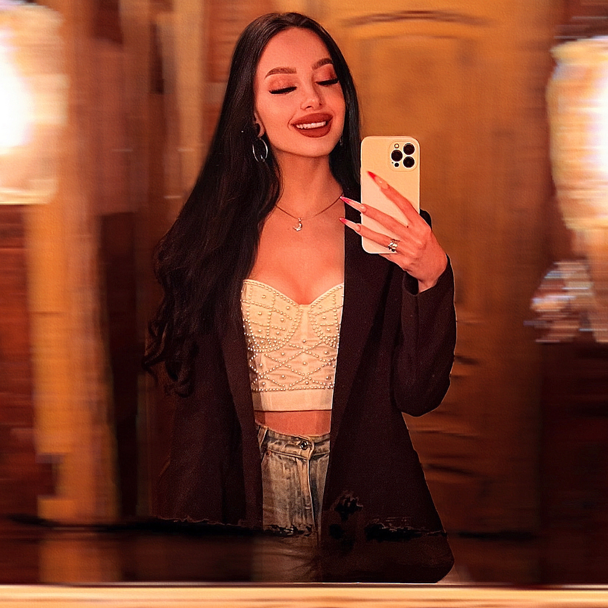 Miss Diava