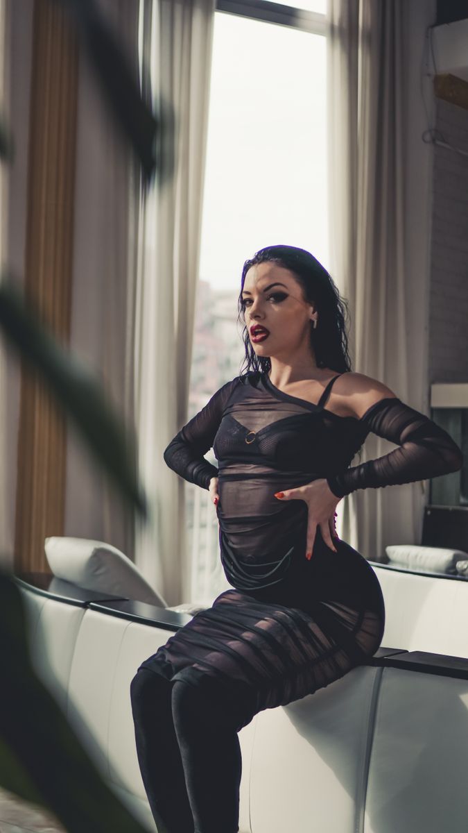 Mistress Lily Maria