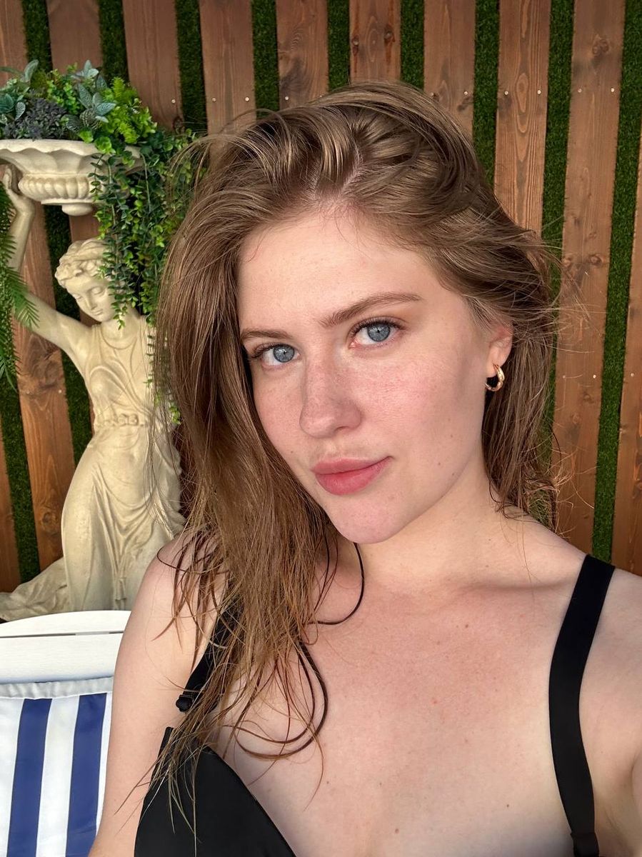 Anna and Sam cuckold