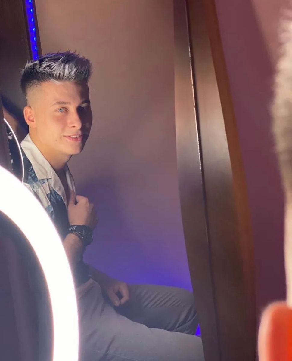 Ms. Johnny Model Johnny Skype - pvt.sexy Male Profile & Live Cam Show pvt.sexy