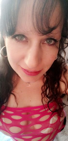 282px x 580px - Misty Clearwater Skype - SkyPrivate Girl Profile & Live Cam Show SkyPrivate