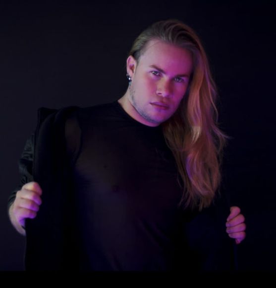 Aurelian Foxx ️ Live Cams Skype, Teams, Discord & Telegram