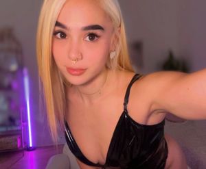 RosselaMoretty ✔️ Live Cams | Skype, Teams, Discord & Telegram RU