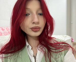 Alissa_kiss