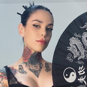 Profile picture - Inked Girl