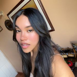 Profile picture - Roxanne