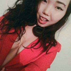 Profile picture - Erica Love