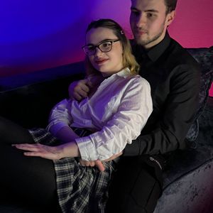 Anya and Mark ️ Live Cams | Skype, Teams, Discord & Telegram