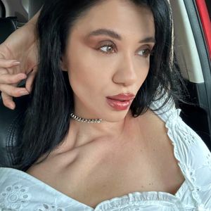 Profile picture - Faylinne Doll