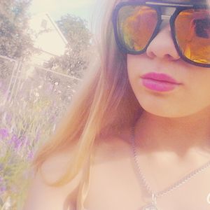 Profile picture - Karina