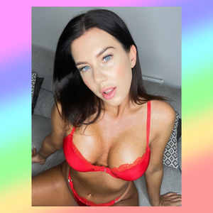 Profile picture - Lacey British Milf