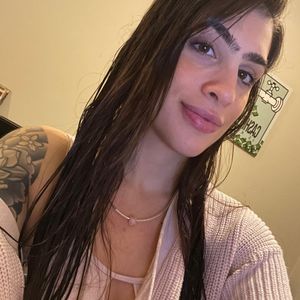 Profile picture - Nina