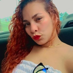 Profile picture - Nina