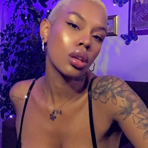 Profile picture - Helliemoore