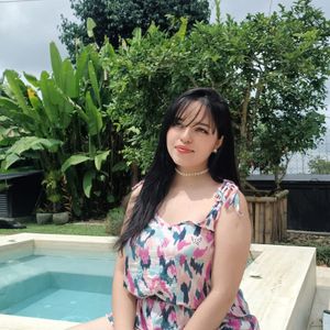 Profile picture - Bella Montenegro