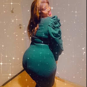 Profile picture - ChubbyCurvyCaramel