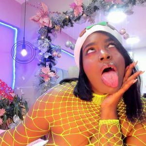 Profile picture - AlhinaMiller