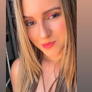 Profile picture - Luna Moreau
