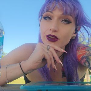 Profile picture - Lucky Waifu
