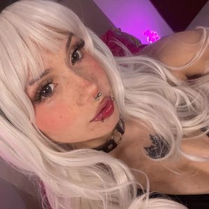 Profile picture - Krystal Doll