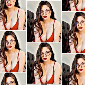 Profile picture - Cristal Adams
