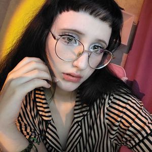 Profile picture - Mira Jade