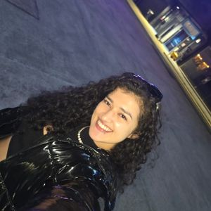 Profile picture - yourdreamgirl