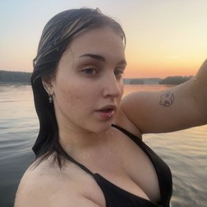 Profile picture - VelvetNote