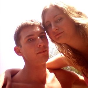 Profile picture - Juanna and Colin